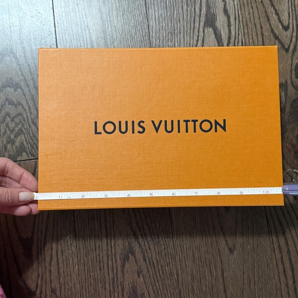 Louis Vuitton Orange Box - Picture 7 of 9